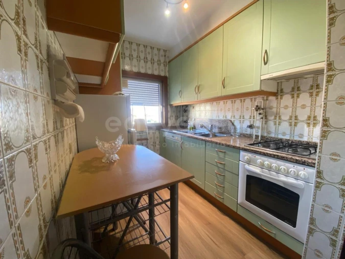 Apartamento T2 para Arrendamento em Sé Nova, Santa Cruz, Almedina e São Bartolomeu Foto 7