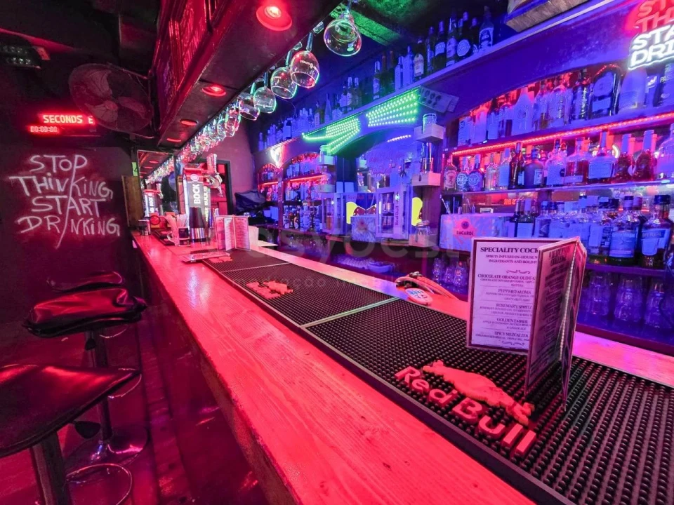 Prédio para Arrendamento em Lagos (São Sebastião e Santa Maria) Foto 13