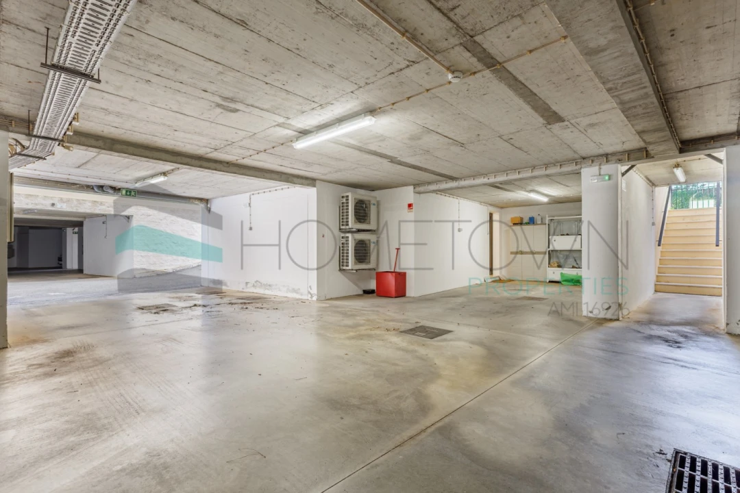 Apartamento T2 para Venda em Quarteira Foto 28