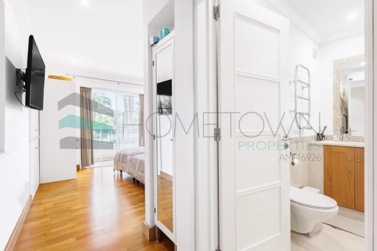 Apartamento T2 para Venda em Quarteira Foto 11