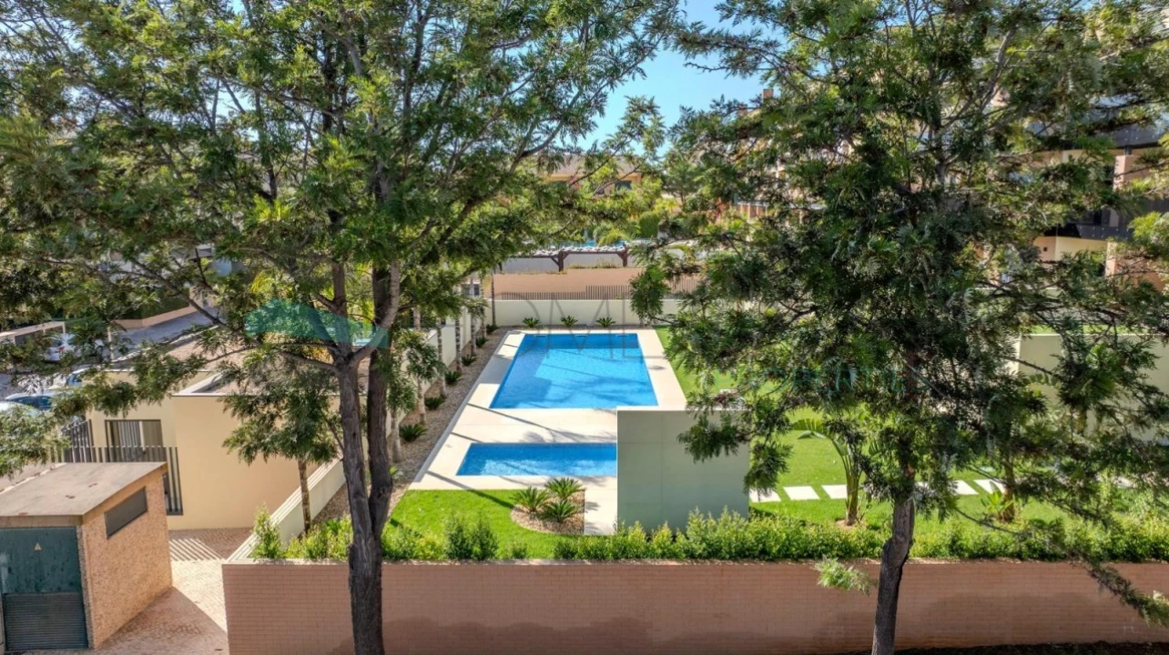 Moradia T3 para Venda em Quarteira Foto 26