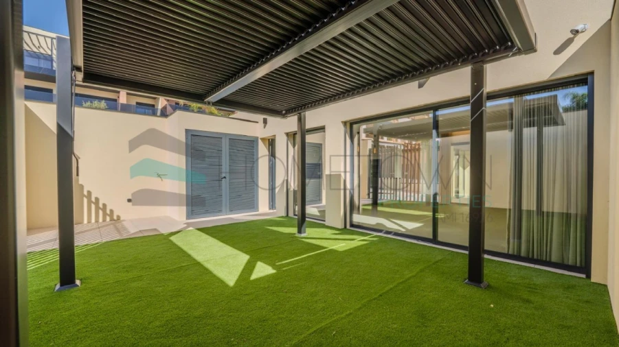 Moradia T3 para Venda em Quarteira Foto 5