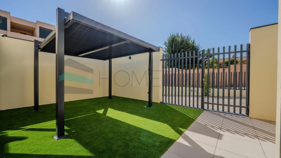 Moradia T3 para Venda em Quarteira Foto 21