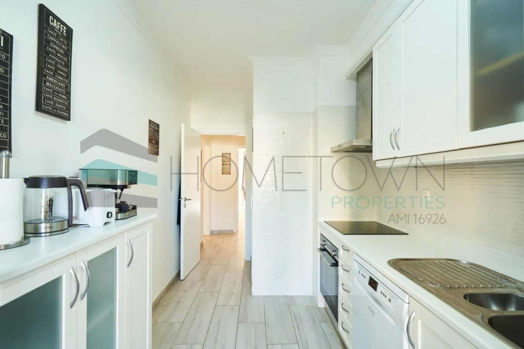 Apartamento T2 para Venda em Quarteira Foto 12