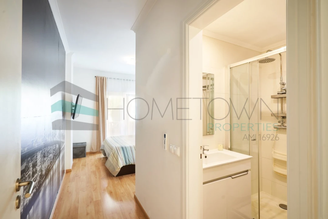 Apartamento T2 para Venda em Quarteira Foto 25