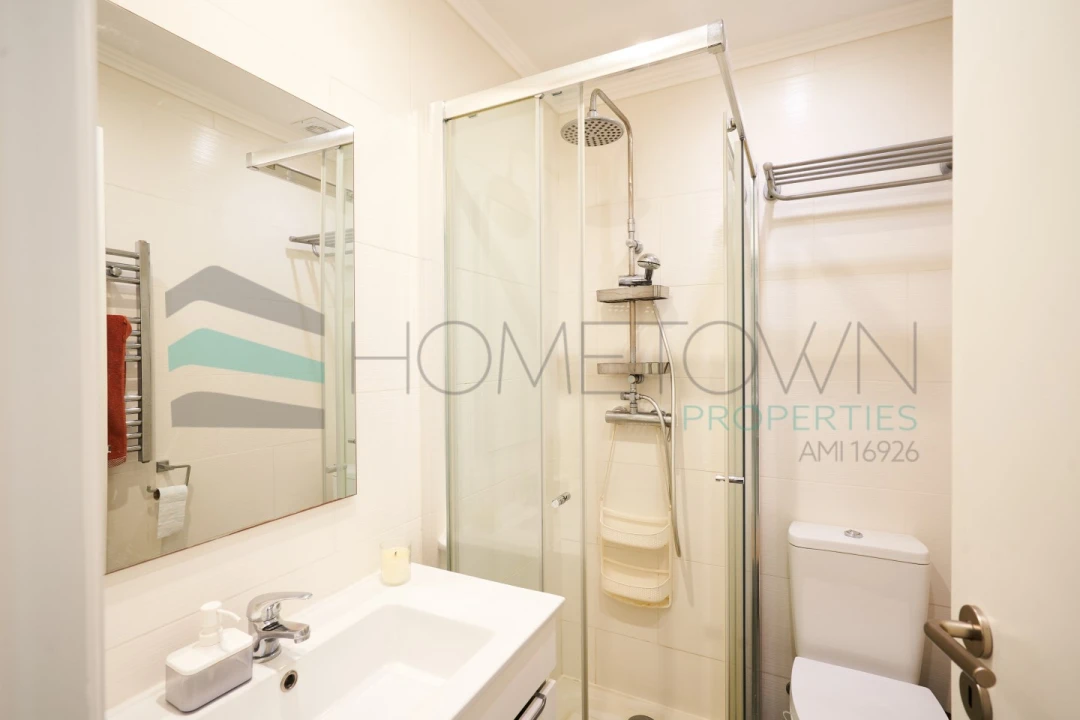 Apartamento T2 para Venda em Quarteira Foto 27