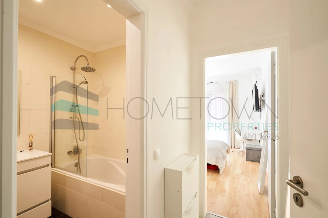 Apartamento T2 para Venda em Quarteira Foto 29