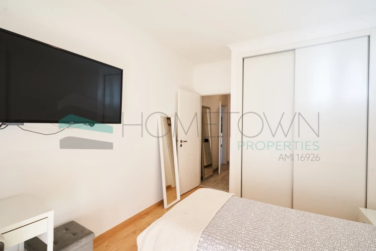 Apartamento T2 para Venda em Quarteira Foto 22