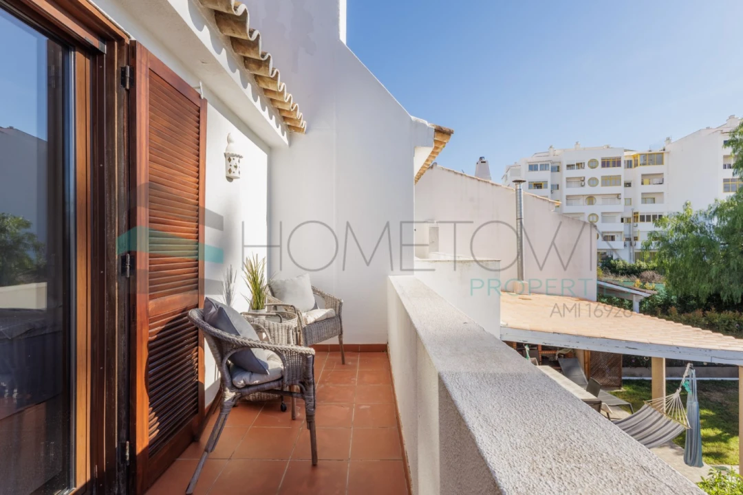 Moradia T2 para Venda em Quarteira Foto 35