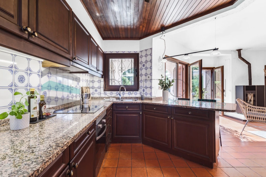 Moradia T2 para Venda em Quarteira Foto 7