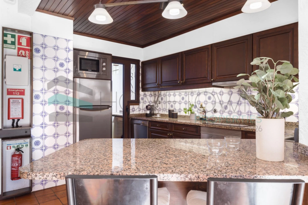 Moradia T2 para Venda em Quarteira Foto 5