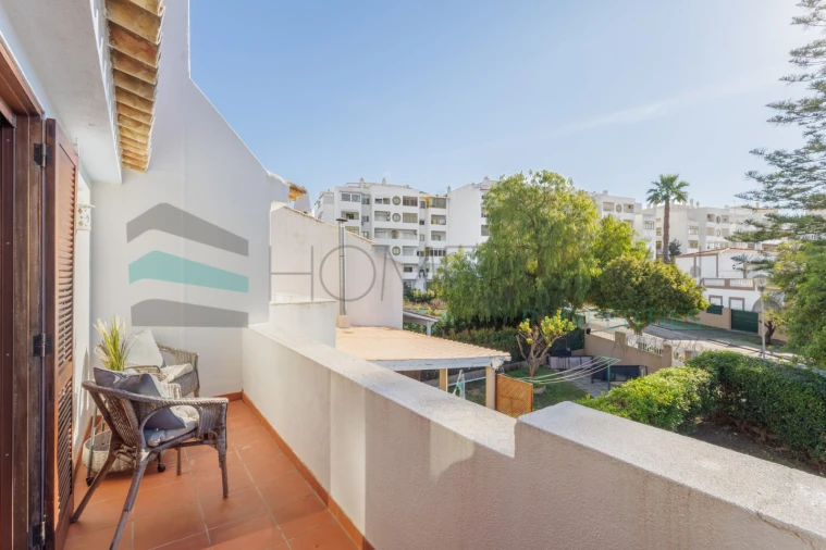 Moradia T2 para Venda em Quarteira Foto 23