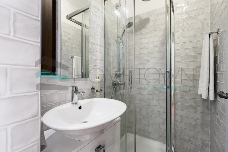 Moradia T2 para Venda em Quarteira Foto 13