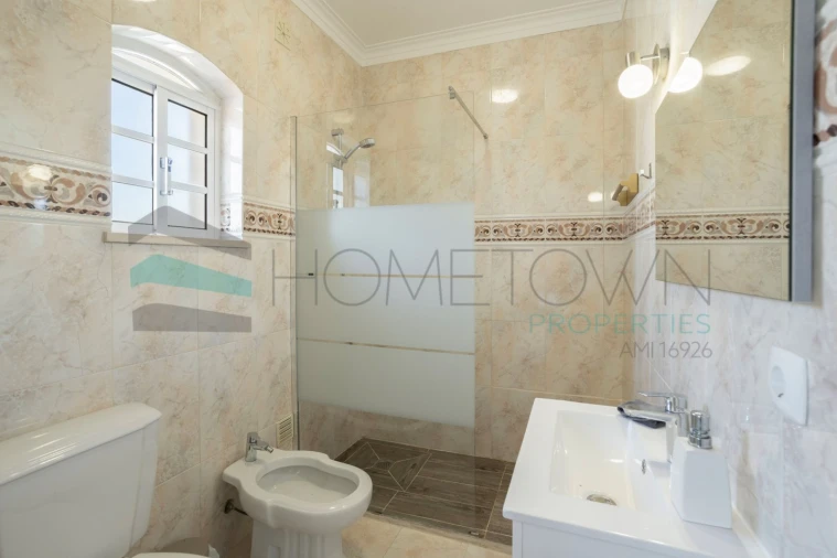 Moradia T4 para Venda em Moncarapacho e Fuseta Foto 14