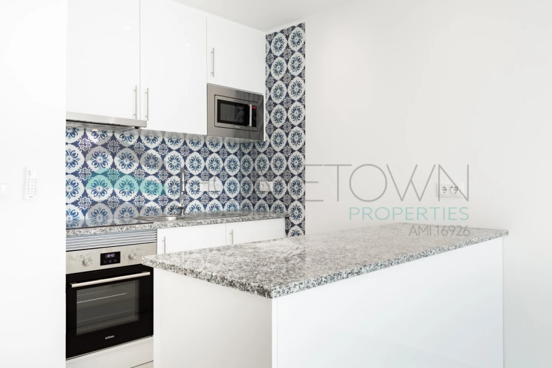 Apartamento para Venda em Quarteira Foto 4