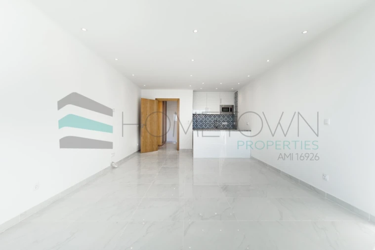 Apartamento para Venda em Quarteira Foto 7