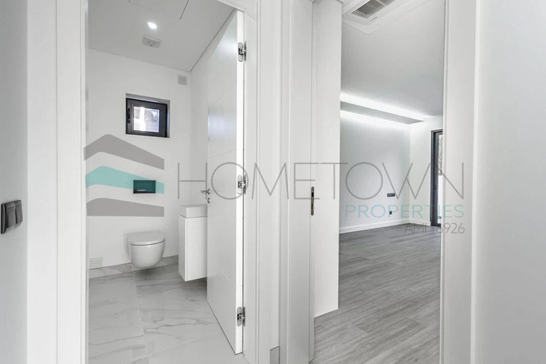 Moradia T3 para Venda em Quarteira Foto 11