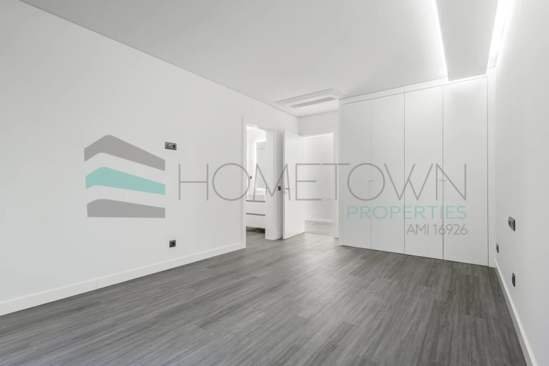 Moradia T3 para Venda em Quarteira Foto 13