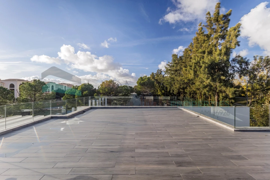 Moradia T3 para Venda em Quarteira Foto 27