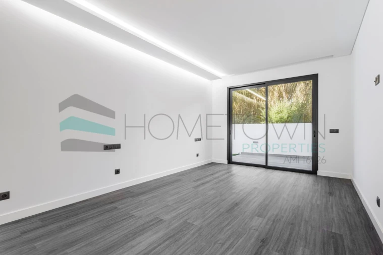 Moradia T3 para Venda em Quarteira Foto 12