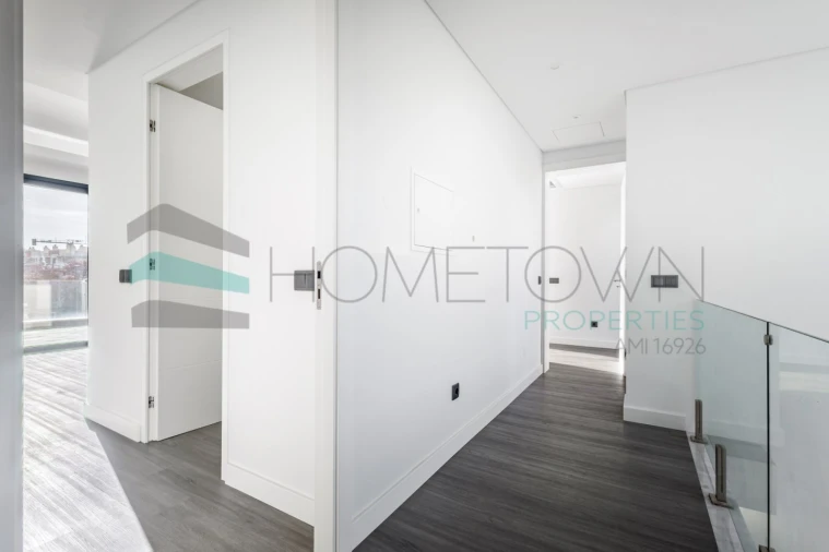 Moradia T3 para Venda em Quarteira Foto 17