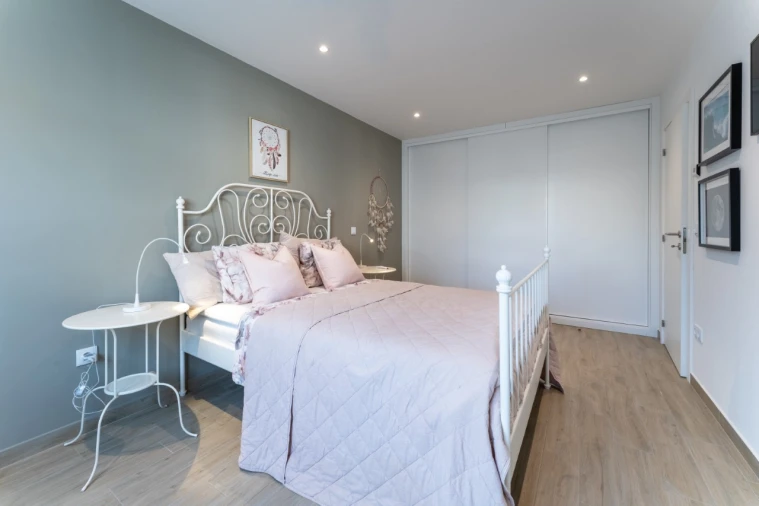 Apartamento T4 para Venda em Nazare Foto 14