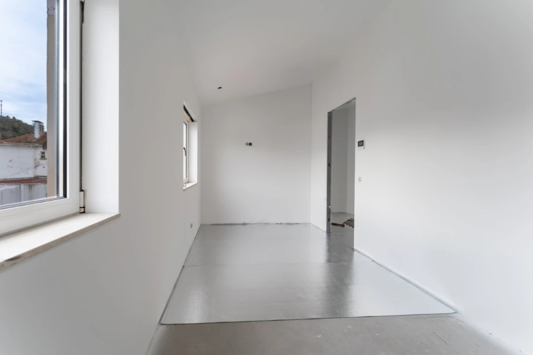 Apartamento T2 para Venda em Alcobaça e Vestiaria Foto 26