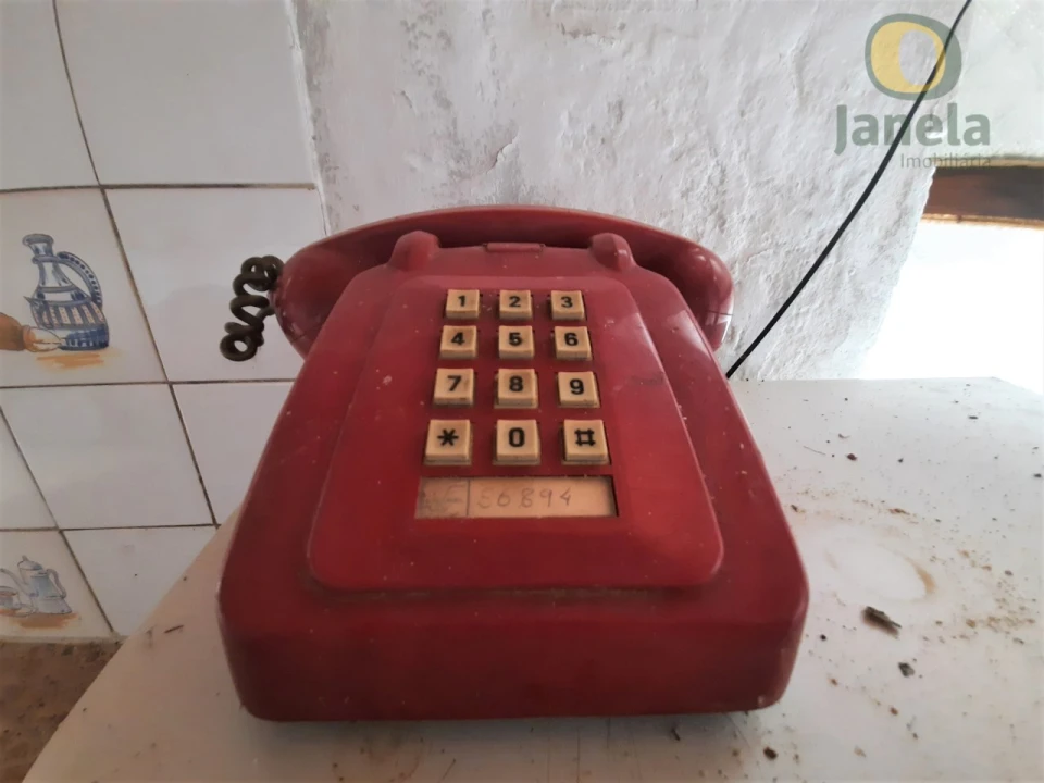 Moradia T1 para Venda em Salir Foto 4