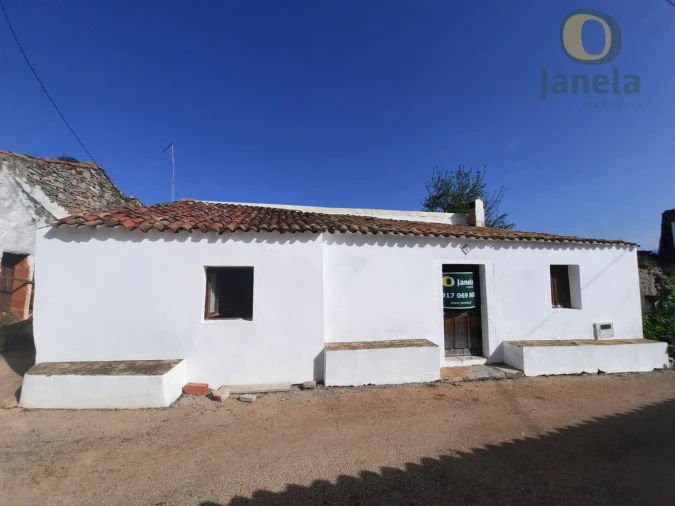 Moradia T1 para Venda em Salir