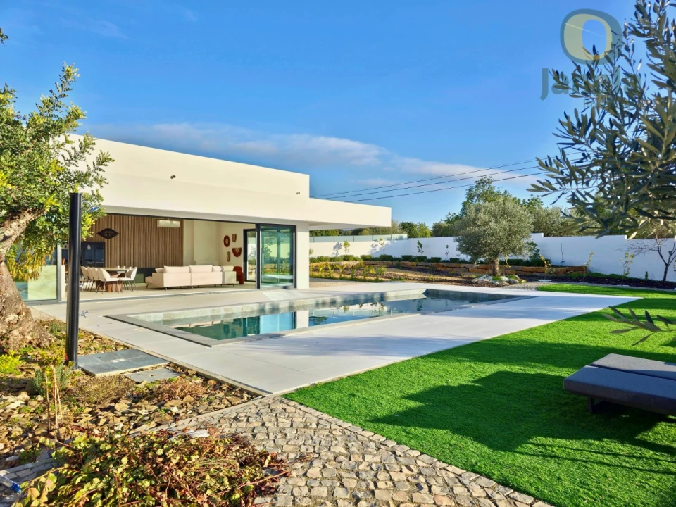 Moradia T4 para Venda em São Brás de Alportel Foto 6