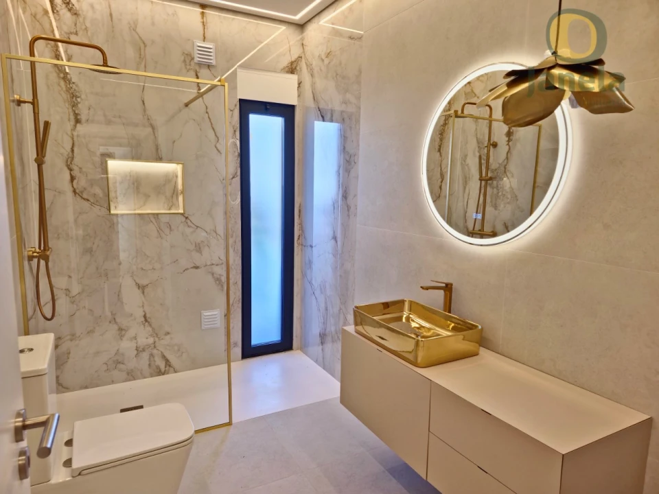 Moradia T4 para Venda em São Brás de Alportel Foto 41