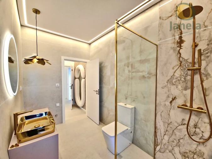 Moradia T4 para Venda em São Brás de Alportel Foto 44