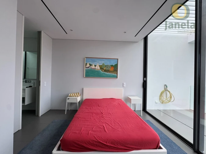 Moradia T4 para Venda em Quarteira Foto 20