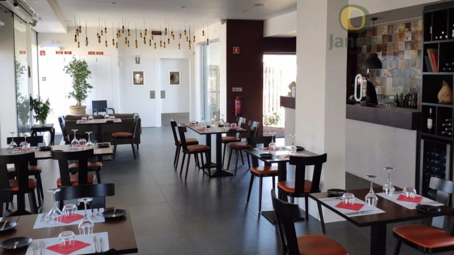 Negócio para Arrendamento em Faro (Sé e São Pedro) Foto 16