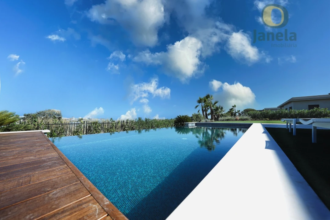 Moradia T4 para Venda em Montenegro Foto 43