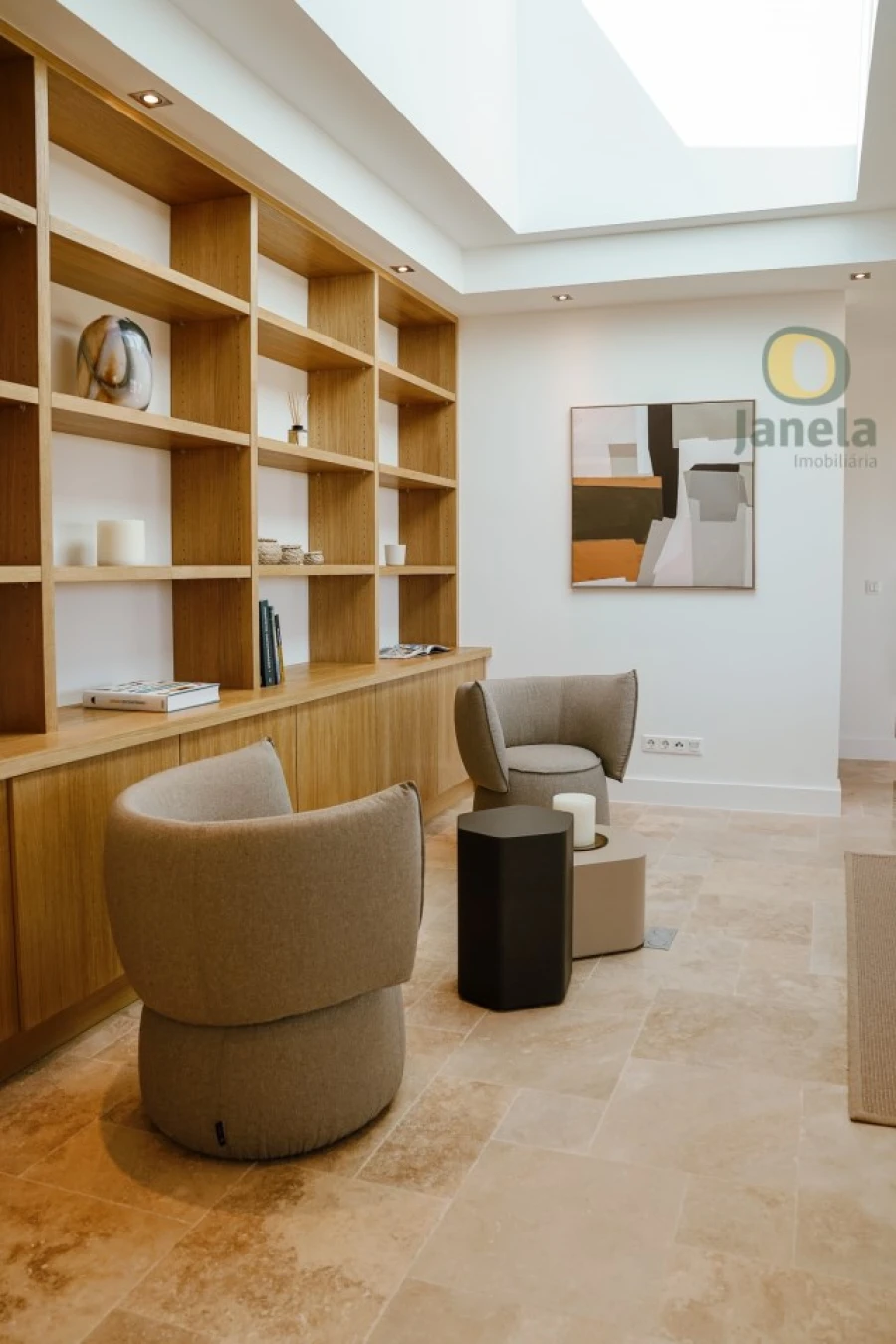 Moradia T4 para Venda em Montenegro Foto 19