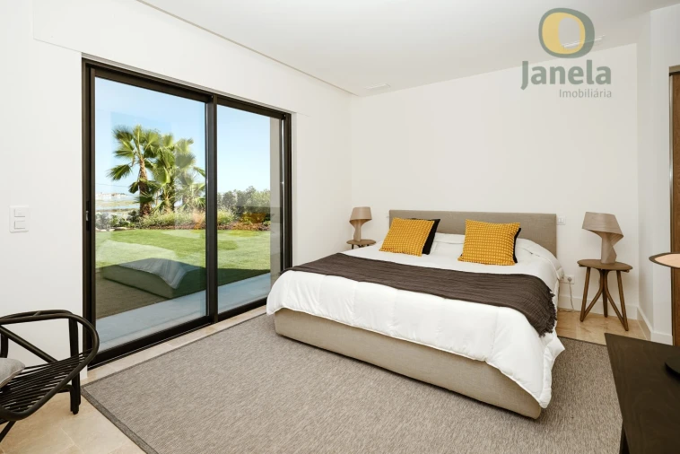 Moradia T4 para Venda em Montenegro Foto 31