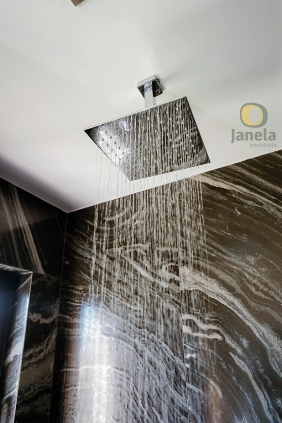 Moradia T4 para Venda em Montenegro Foto 34