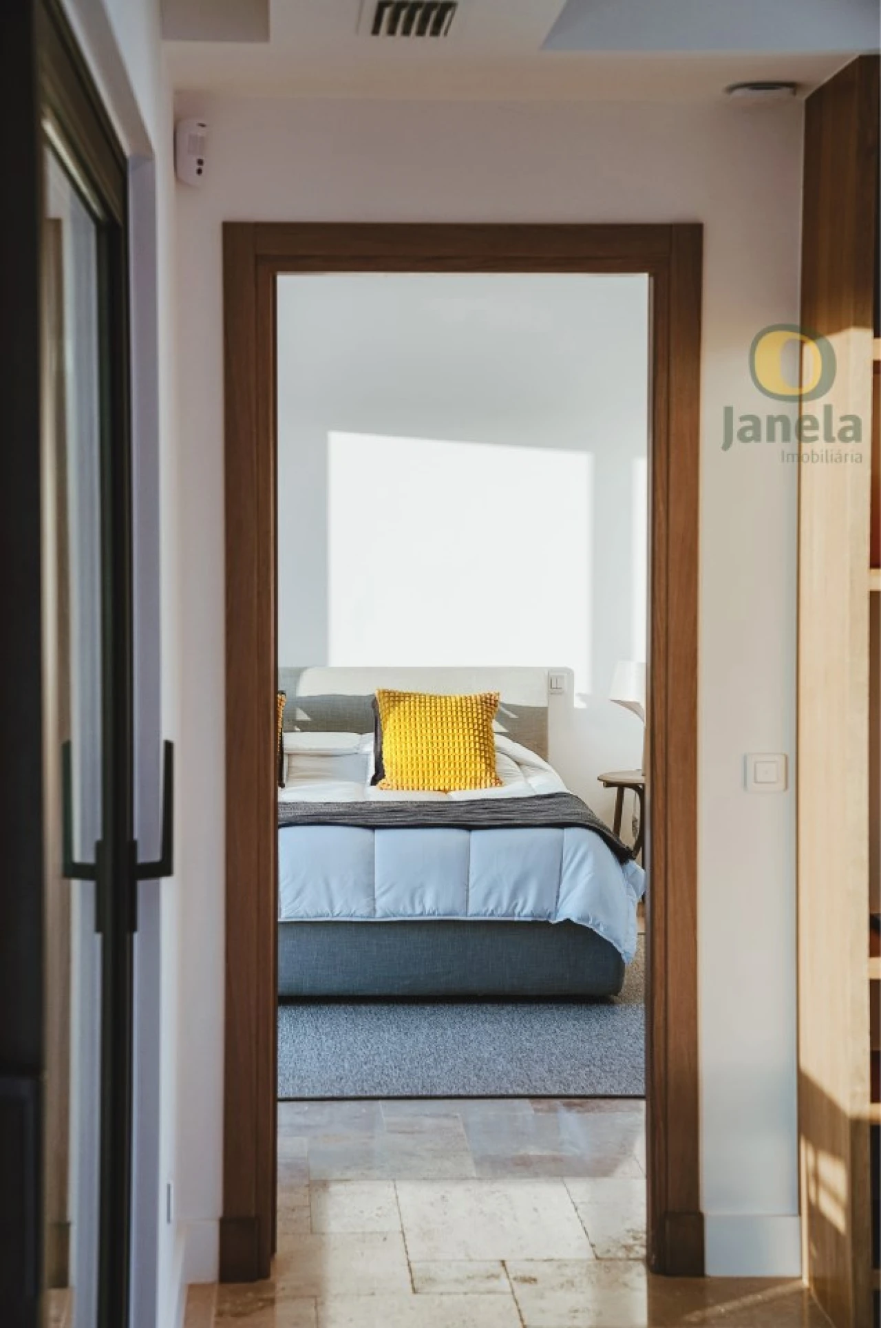 Moradia T4 para Venda em Montenegro Foto 17