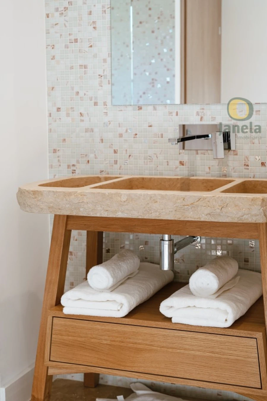 Moradia T4 para Venda em Montenegro Foto 30