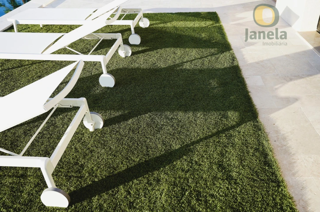 Moradia T4 para Venda em Montenegro Foto 48