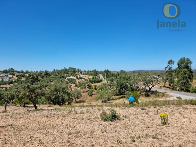 Moradia T3 para Venda em São Brás de Alportel Foto 8