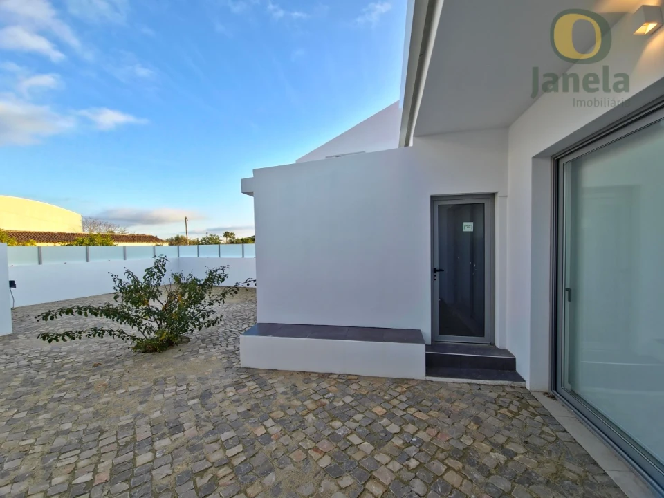 Moradia T3 para Venda em São Brás de Alportel Foto 3