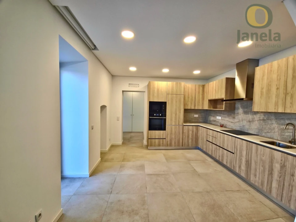 Moradia T3 para Venda em São Brás de Alportel Foto 11