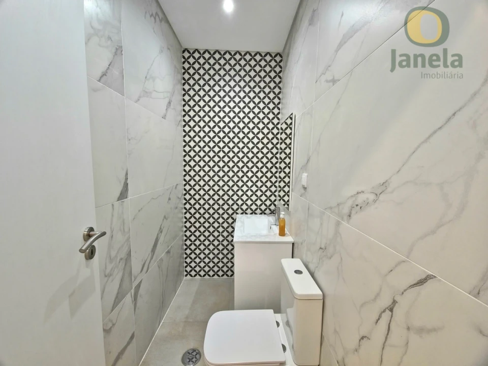 Moradia T3 para Venda em São Brás de Alportel Foto 13