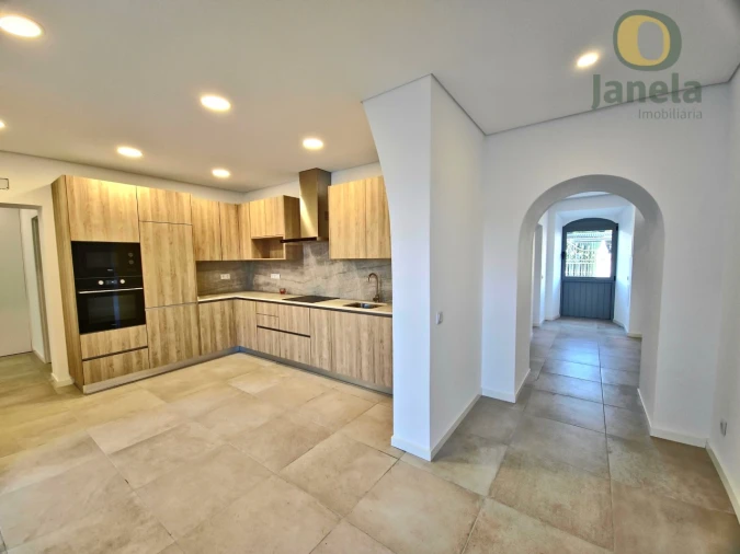 Moradia T3 para Venda em São Brás de Alportel Foto 10