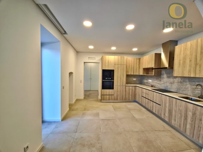 Moradia T3 para Venda em São Brás de Alportel Foto 11