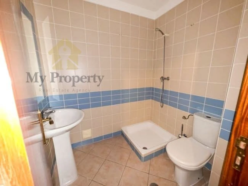 Apartamento T2 para Venda em Albufeira e Olhos de Água Foto 11