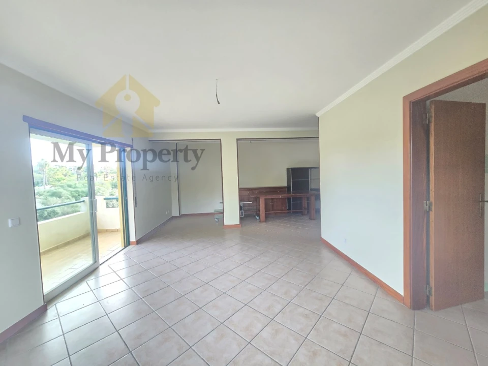 Apartamento T2 para Venda em Albufeira e Olhos de Água Foto 4