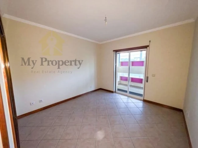 Apartamento T2 para Venda em Albufeira e Olhos de Água Foto 13